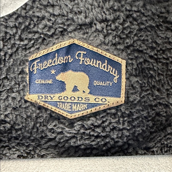 Men's Classic Black Shirt Jacket - Picture 2 of 6